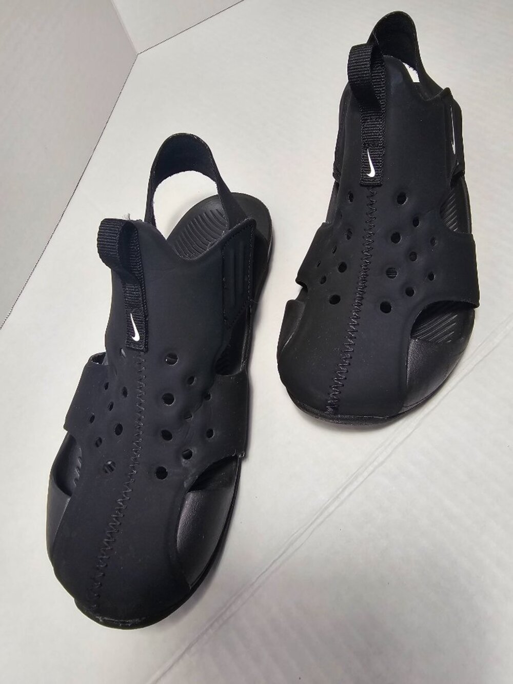 Sandals - Picture 4 of 6